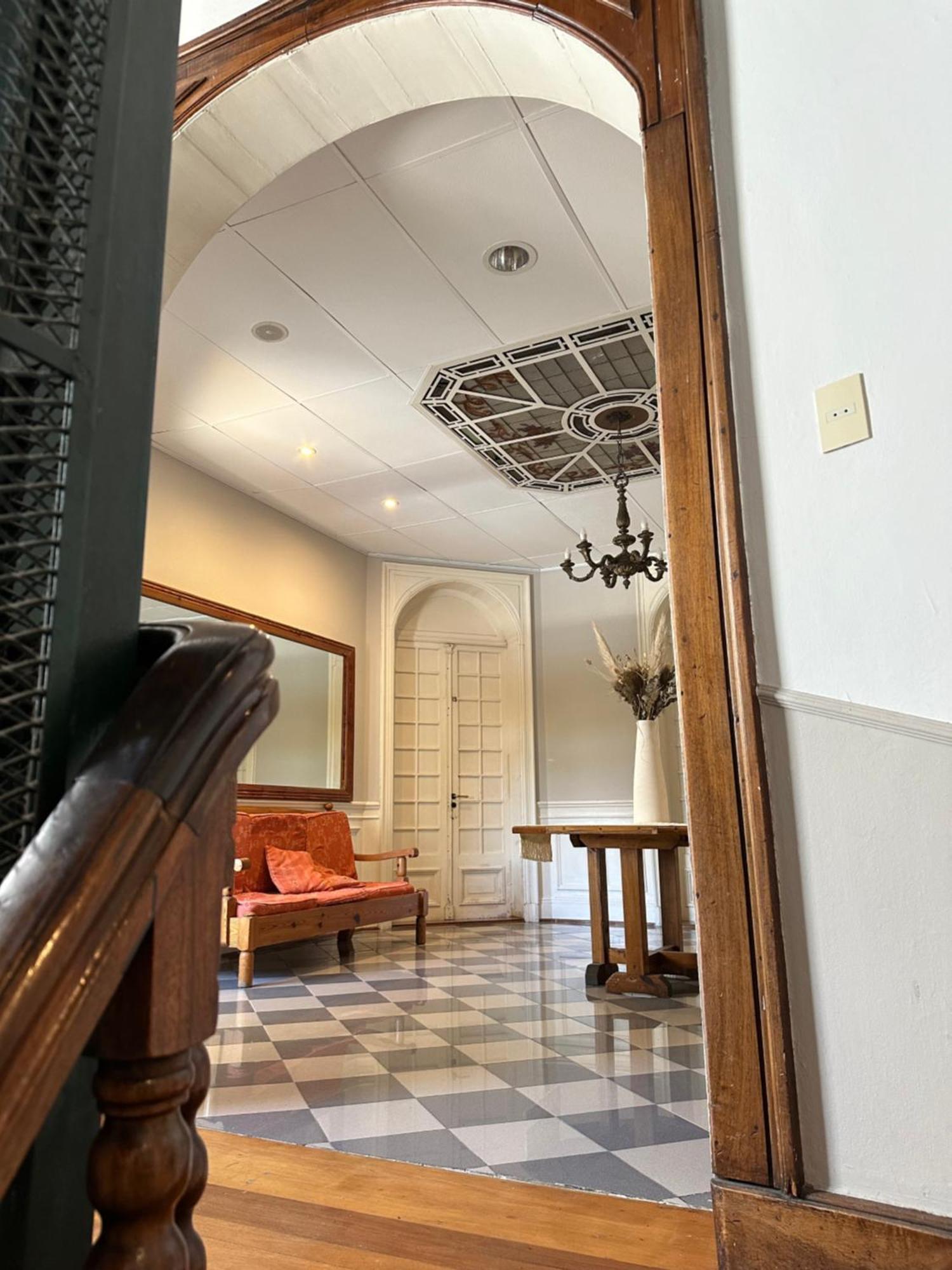 Hotel Vicente Lopez Bagian luar foto